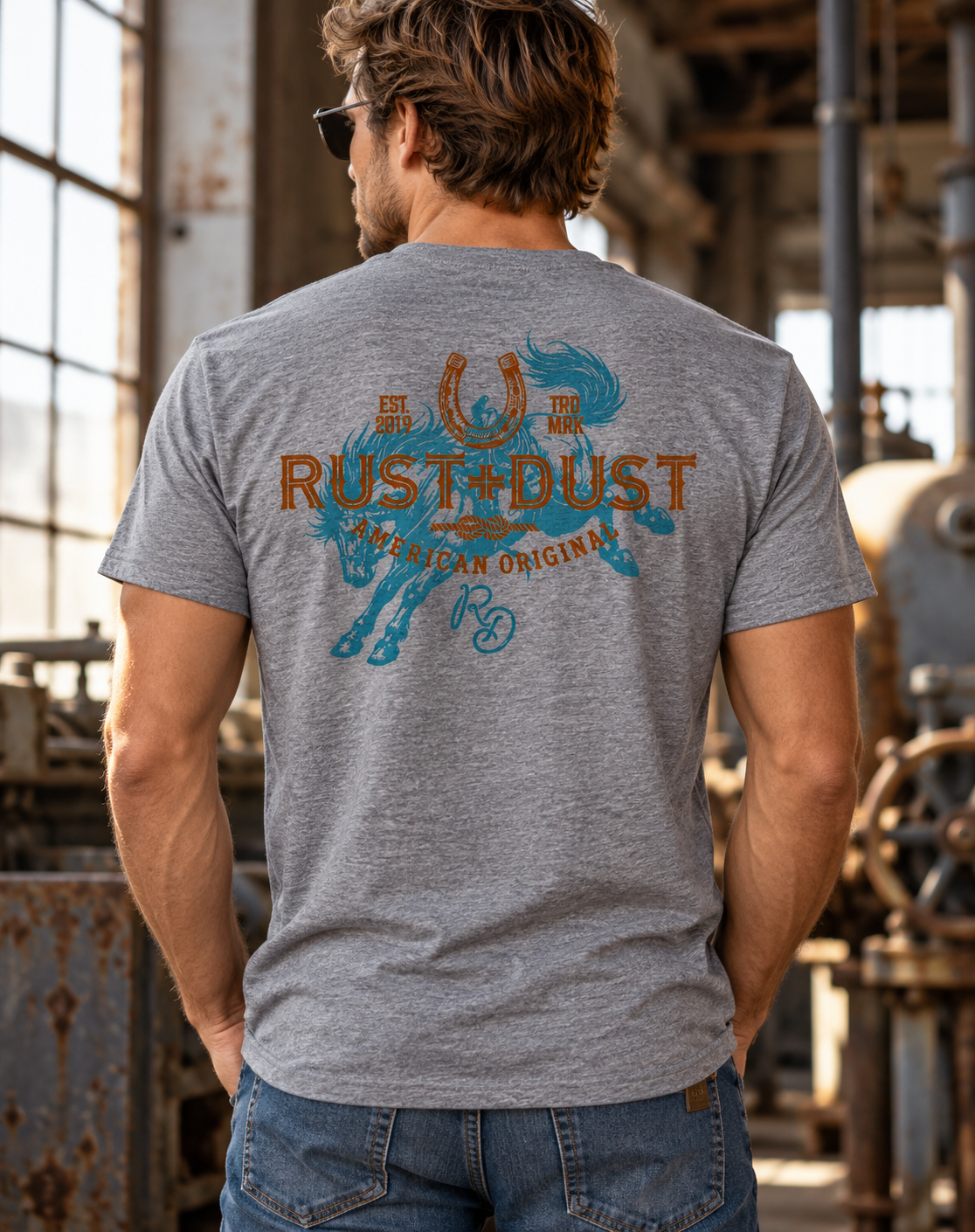 LUCKY LOU 306 T-Shirt